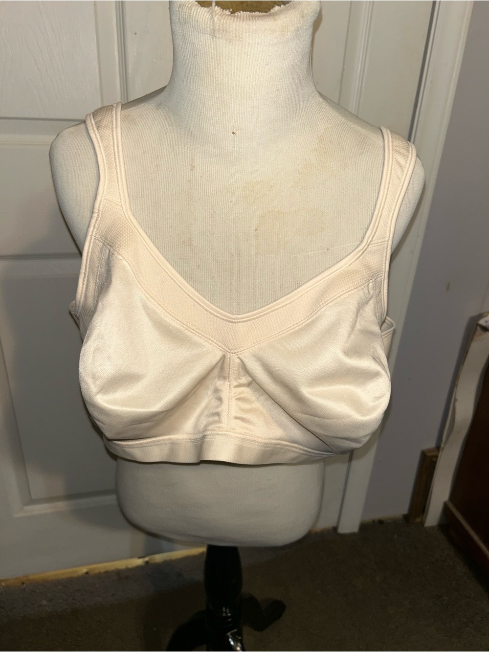 Playtex Wireless Support Bra - Light Cream